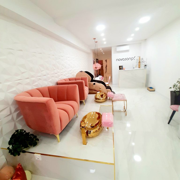 Sala de espera y recepción centro Bio-Benessere Estética Avanzada